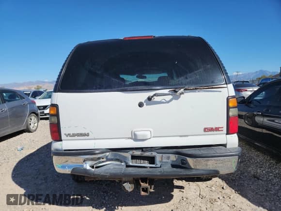 ✅ 2005 GMC Yukon SLT • VIN: 1GKEK13Z45R224394 • Lot: 84922975. Wystawiony na Copart z przebiegiem 204 171 mil. Bezpłatny archiwum sprzedaży aukcyjnych z USA i szczegółowy raport historii pojazdu na DreamBid. Zdjęcie 6.