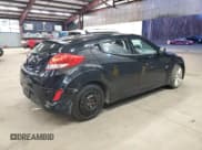 ✅ 2012 Hyundai Veloster w/Gray Int • VIN: KMHTC6AD8CU050131 • Lot: 86982044. Wystawiony na Copart z przebiegiem 118 010 mil. Bezpłatny archiwum sprzedaży aukcyjnych z USA i szczegółowy raport historii pojazdu na DreamBid. Zdjęcie 3.