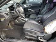 ✅ 2016 Hyundai Veloster • VIN: KMHTC6AD1GU295861 • Лот: 81864474. Опубликован ранее на Copart с пробегом 101 581 миль. Бесплатный доступ к архиву аукционных продаж из США и подробный отчёт об истории автомобиля на DreamBid. Изображение 7.