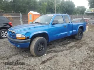 ✅ 2001 Dodge Dakota • VIN: 1B7GG22X61S222810 • Лот: 62670635. Опубликован ранее на Copart с пробегом Не указан. Бесплатный доступ к архиву аукционных продаж из США и подробный отчёт об истории автомобиля на DreamBid. Изображение 1.
