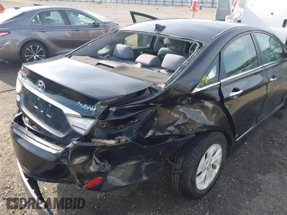 ✅ 2013 Hyundai Sonata Limited • VIN: KMHEC4A41DA096805 • Лот: 42650398. Опубликован ранее на IAAI с пробегом 237 004 миль. Бесплатный доступ к архиву аукционных продаж из США и подробный отчёт об истории автомобиля на DreamBid. Изображение 6.