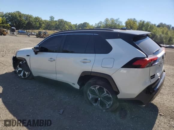 ✅ 2021 Toyota RAV4 XSE • VIN: JTMFB3FV1MD053636 • Lot: 80703685. Listed on Copart with 34,913 mi. Free auction sales archive from the USA and detailed vehicle history report at DreamBid. Image 2.