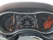 ✅ 2019 Jeep Grand Cherokee Altitude • VIN: 1C4RJFAG6KC802377 • Lot: 82754715. Wystawiony na Copart z przebiegiem 75 974 mil. Bezpłatny archiwum sprzedaży aukcyjnych z USA i szczegółowy raport historii pojazdu na DreamBid. Zdjęcie 9.