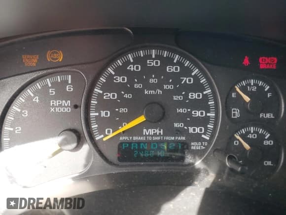 ✅ 2000 Chevrolet Suburban LS • VIN: 3GNEC16T1YG174064 • Lot: 90340925. Listed on Copart with 248,010 mi. Free auction sales archive from the USA and detailed vehicle history report at DreamBid. Image 9.