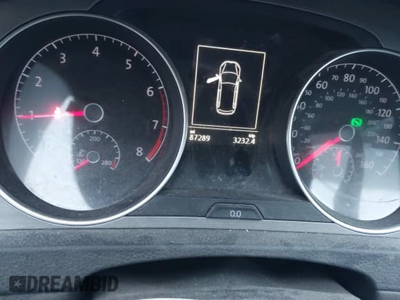 ✅ 2016 Volkswagen Golf TSI S • VIN: 3VWC17AU6GM514573 • Лот: 43847030. Опубликован ранее на IAAI с пробегом 87 289 миль. Бесплатный доступ к архиву аукционных продаж из США и подробный отчёт об истории автомобиля на DreamBid. Изображение 7.