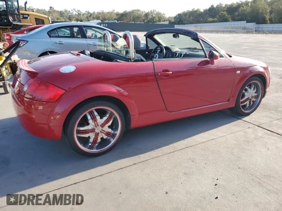 ✅ 2001 Audi TT • VIN: TRUTX28N511016832 • Лот: 76871654. Опубликован ранее на Copart с пробегом 114 840 миль. Бесплатный доступ к архиву аукционных продаж из США и подробный отчёт об истории автомобиля на DreamBid. Изображение 3.