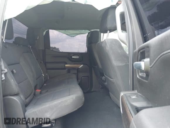 ✅ 2021 Chevrolet Silverado 1500 RST • VIN: 3GCUYEED8MG383402 • Lot: 43110853. Wystawiony na IAAI z przebiegiem 72 129 mil. Bezpłatny archiwum sprzedaży aukcyjnych z USA i szczegółowy raport historii pojazdu na DreamBid. Zdjęcie 8.