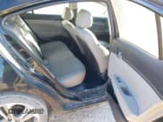 ✅ 2017 Hyundai Elantra Value Edition • VIN: 5NPD84LF3HH072844 • Lot: 41419611. Listed on IAAI with 77,067 mi. Free auction sales archive from the USA and detailed vehicle history report at DreamBid. Image 8.