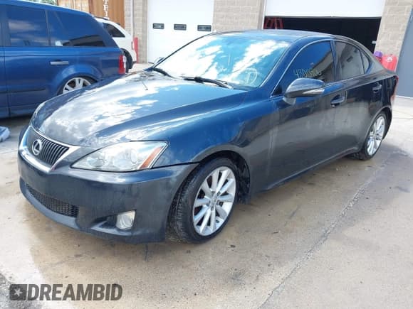 ✅ 2010 Lexus IS 250 • VIN: JTHCF5C2XA5041339 • Lot: 43013906. Wystawiony na IAAI z przebiegiem 210 866 mil. Bezpłatny archiwum sprzedaży aukcyjnych z USA i szczegółowy raport historii pojazdu na DreamBid. Zdjęcie 2.