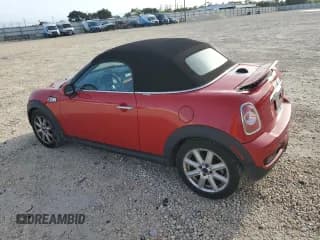 ✅ 2013 MINI Roadster S • VIN: WMWSY3C56DT593875 • Lot: 74982124. Wystawiony na Copart z przebiegiem 64 622 mil. Bezpłatny archiwum sprzedaży aukcyjnych z USA i szczegółowy raport historii pojazdu na DreamBid. Zdjęcie 2.