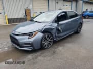 ✅ 2022 Toyota Corolla SE • VIN: JTDS4MCEXN3504752 • Лот: 83818515. Опубликован ранее на Copart с пробегом 46 912 миль. Бесплатный доступ к архиву аукционных продаж из США и подробный отчёт об истории автомобиля на DreamBid. Изображение 1.