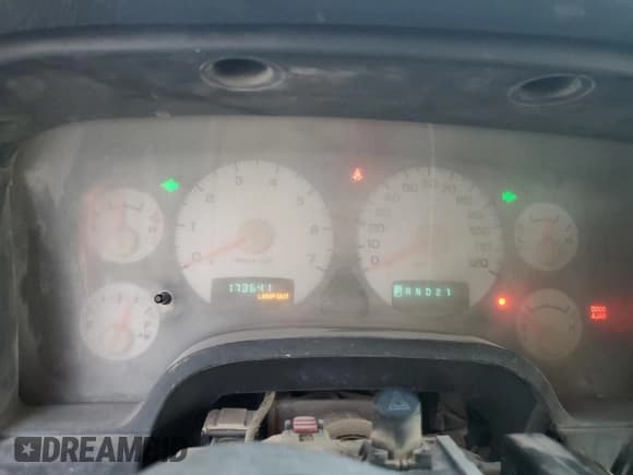 ✅ 2002 Dodge 1500 • VIN: 3D7HA18N42G150624 • Лот: 80650394. Опубликован ранее на Copart с пробегом 173 641 миль. Бесплатный доступ к архиву аукционных продаж из США и подробный отчёт об истории автомобиля на DreamBid. Изображение 9.