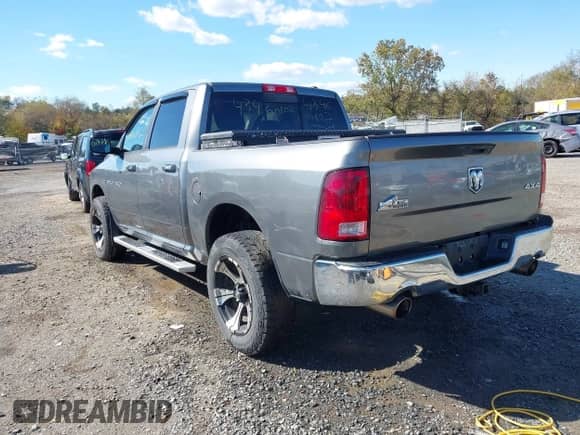 2012 Ram 1500 Big Horn с VIN 1C6RD7LT9CS219145, выставлен на аукционе IAAI как лот 43460802 с пробегом 141 568 миль миль и . История ставок и продаж доступна на DreamBid. Изображение 3.