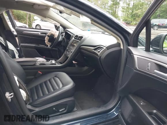 ✅ 2020 Ford Fusion SEL • VIN: 3FA6P0CD1LR180409 • Лот: 42384311. Опубликован ранее на IAAI с пробегом 39 163 миль. Бесплатный доступ к архиву аукционных продаж из США и подробный отчёт об истории автомобиля на DreamBid. Изображение 5.