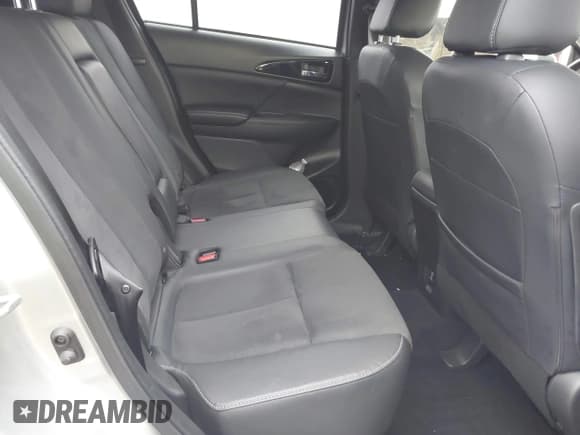 ✅ 2022 Mitsubishi Eclipse Cross SE • VIN: JA4ATWAA7NZ001388 • Lot: 41993010. Wystawiony na IAAI z przebiegiem 30 085 mil. Bezpłatny archiwum sprzedaży aukcyjnych z USA i szczegółowy raport historii pojazdu na DreamBid. Zdjęcie 8.