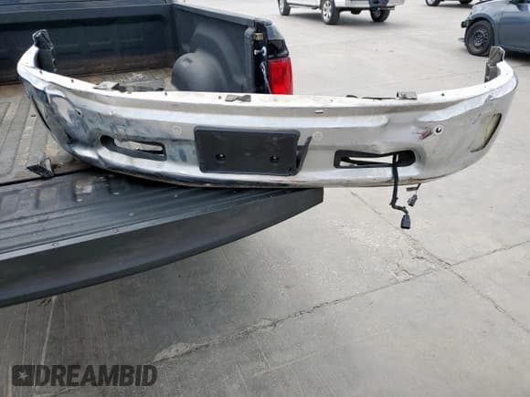 ✅ 2019 Ram 1500 Tradesman • VIN: 1C6RR6ST5KS603418 • Lot: 50845925. Listed on Copart with 181,552 mi. Free auction sales archive from the USA and detailed vehicle history report at DreamBid. Image 12.