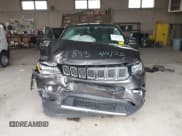 ✅ 2019 Jeep Compass Limited • VIN: 3C4NJDCB1KT787554 • Lot: 41908270. Wystawiony na IAAI z przebiegiem 89 641 mil. Bezpłatny archiwum sprzedaży aukcyjnych z USA i szczegółowy raport historii pojazdu na DreamBid. Zdjęcie 12.