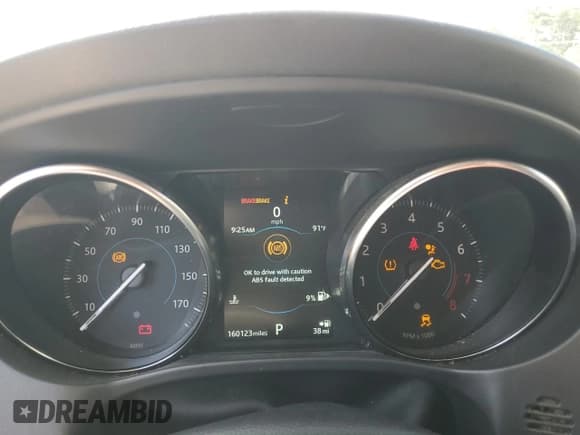 ✅ 2019 Jaguar F-Pace 25t • VIN: SADCS2FX3KA602299 • Лот: 65953505. Опубликован ранее на Copart с пробегом 160 123 миль. Бесплатный доступ к архиву аукционных продаж из США и подробный отчёт об истории автомобиля на DreamBid. Изображение 9.