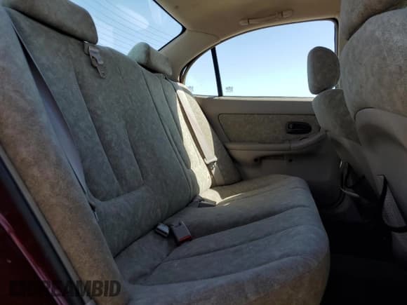 ✅ 2001 Hyundai Elantra GLS • VIN: KMHDN45D71U057565 • Lot: 47632245. Wystawiony na Copart z przebiegiem 151 408 mil. Bezpłatny archiwum sprzedaży aukcyjnych z USA i szczegółowy raport historii pojazdu na DreamBid. Zdjęcie 10.