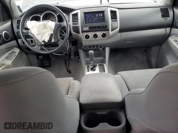 ✅ 2009 Toyota Tacoma PreRunner • VIN: 3TMJU62N99M076573 • Lot: 89795195. Wystawiony na Copart z przebiegiem 118 205 mil. Bezpłatny archiwum sprzedaży aukcyjnych z USA i szczegółowy raport historii pojazdu na DreamBid. Zdjęcie 8.