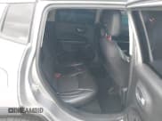 ✅ 2018 Jeep Compass Altitude • VIN: 3C4NJCBB6JT488992 • Lot: 42129963. Wystawiony na IAAI z przebiegiem 37 710 mil. Bezpłatny archiwum sprzedaży aukcyjnych z USA i szczegółowy raport historii pojazdu na DreamBid. Zdjęcie 8.