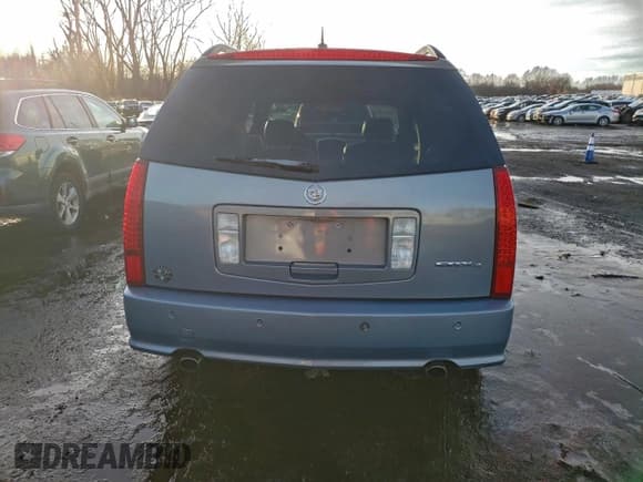 ✅ 2007 Cadillac SRX • VIN: 1GYEE637870157542 • Lot: 94221225. Listed on Copart with 104,111 mi. Free auction sales archive from the USA and detailed vehicle history report at DreamBid. Image 6.