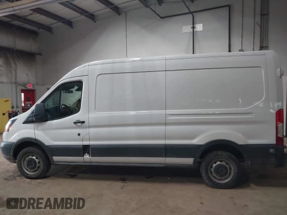 ✅ 2016 Ford Transit • VIN: 1FTYE2CMXGKB56284 • Лот: 41588010. Опубликован ранее на IAAI с пробегом 194 583 миль. Бесплатный доступ к архиву аукционных продаж из США и подробный отчёт об истории автомобиля на DreamBid. Изображение 14.
