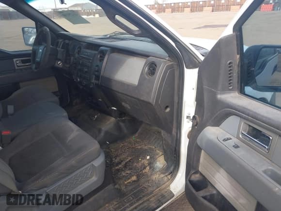 ✅ 2011 Ford F-150 XL • VIN: 1FTFW1EFXBKD89491 • Lot: 41479190. Listed on IAAI with 242,797 mi. Free auction sales archive from the USA and detailed vehicle history report at DreamBid. Image 5.