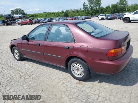 ✅ 1992 Honda Civic DX • VIN: 1HGEG864XNL061972 • Lot: 57728294. Listed on Copart with 93,317 mi. Free auction sales archive from the USA and detailed vehicle history report at DreamBid. Image 2.