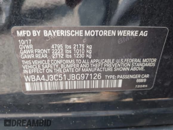 ✅ 2018 BMW 4 Series 430i xDrive • VIN: WBA4J3C51JBG97126 • Lot: 42893340. Listed on IAAI with 64,636 mi. Free auction sales archive from the USA and detailed vehicle history report at DreamBid. Image 9.