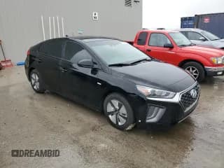 ✅ 2020 Hyundai Ioniq Blue • VIN: KMHC65LC4LU210222 • Lot: 72180864. Wystawiony na Copart z przebiegiem 63 089 mil. Bezpłatny archiwum sprzedaży aukcyjnych z USA i szczegółowy raport historii pojazdu na DreamBid. Zdjęcie 4.