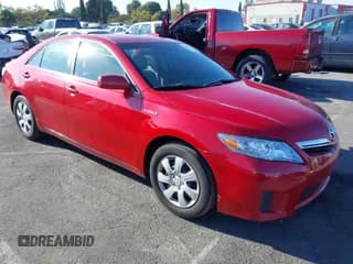 ✅ 2010 Toyota Camry • VIN: 4T1BB3EK7AU124884 • Lot: 43188592. Wystawiony na IAAI z przebiegiem 162 082 mil. Bezpłatny archiwum sprzedaży aukcyjnych z USA i szczegółowy raport historii pojazdu na DreamBid. Zdjęcie 1.