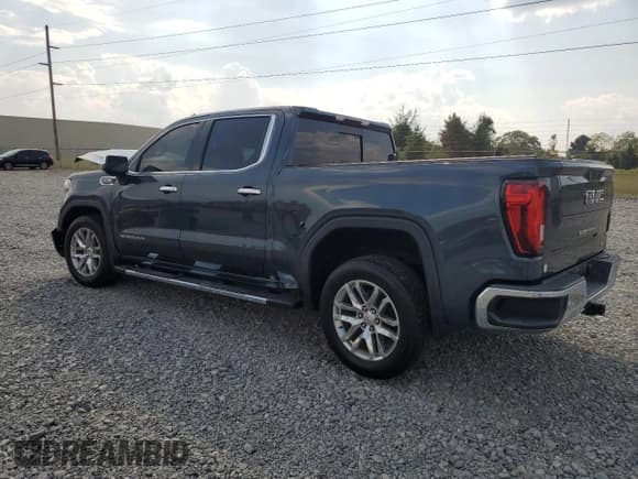 ✅ 2019 GMC Sierra 1500 SLT • VIN: 3GTP8DED7KG311871 • Лот: 81608555. Опубликован ранее на Copart с пробегом 137 405 миль. Бесплатный доступ к архиву аукционных продаж из США и подробный отчёт об истории автомобиля на DreamBid. Изображение 2.
