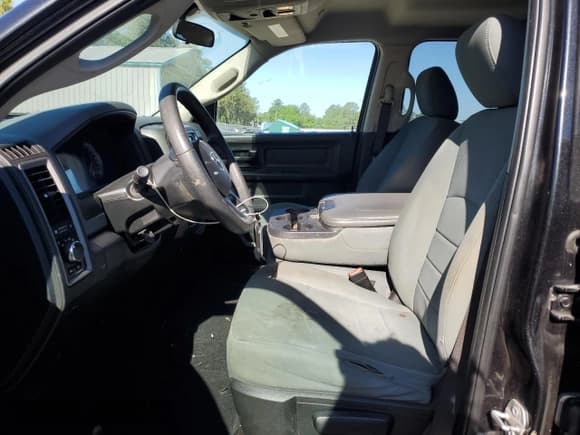 ✅ 2018 Ram 1500 Tradesman • VIN: 1C6RR6FGXJS299241 • Lot: 52489015. Listed on Copart with 179,730 mi. Free auction sales archive from the USA and detailed vehicle history report at DreamBid. Image 7.