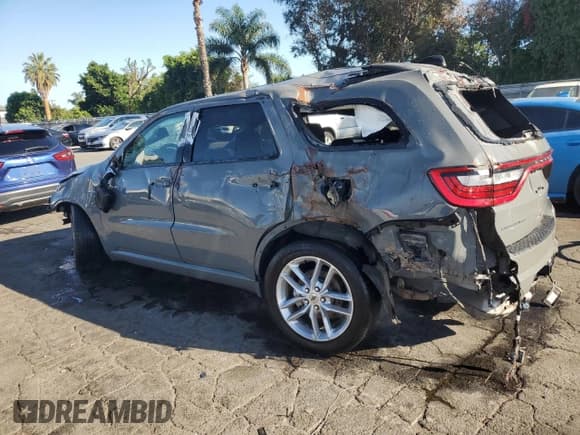 ✅ 2023 Dodge Durango R/T Plus • VIN: 1C4SDHCT3PC553266 • Лот: 81118675. Опубликован ранее на Copart с пробегом 76 762 миль. Бесплатный доступ к архиву аукционных продаж из США и подробный отчёт об истории автомобиля на DreamBid. Изображение 2.