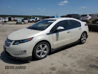 ✅ 2013 Chevrolet Volt • VIN: 1G1RA6E44DU116280 • Lot: 67337814. Wystawiony na Copart z przebiegiem 128 371 mil. Bezpłatny archiwum sprzedaży aukcyjnych z USA i szczegółowy raport historii pojazdu na DreamBid. Zdjęcie 1.