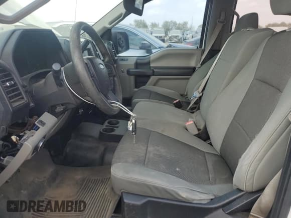 ✅ 2017 Ford F-150 XL • VIN: 1FTEW1CF4HKD20853 • Лот: 89618215. Опубликован ранее на Copart с пробегом 259 288 миль. Бесплатный доступ к архиву аукционных продаж из США и подробный отчёт об истории автомобиля на DreamBid. Изображение 7.