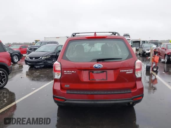 ✅ 2017 Subaru Forester • VIN: JF2SJABC5HH460997 • Lot: 43552432. Wystawiony na IAAI z przebiegiem 124 494 mil. Bezpłatny archiwum sprzedaży aukcyjnych z USA i szczegółowy raport historii pojazdu na DreamBid. Zdjęcie 16.