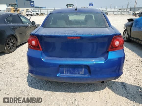 ✅ 2013 Dodge Avenger SE • VIN: 1C3CDZAB9DN725860 • Лот: 65084134. Опубликован ранее на Copart с пробегом 115 048 миль. Бесплатный доступ к архиву аукционных продаж из США и подробный отчёт об истории автомобиля на DreamBid. Изображение 6.