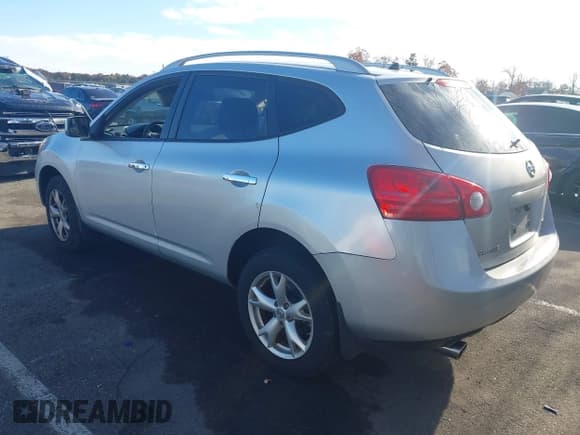 ✅ 2010 Nissan Rogue SL • VIN: JN8AS5MV0AW101365 • Lot: 43613712. Wystawiony na IAAI z przebiegiem 142 491 mil. Bezpłatny archiwum sprzedaży aukcyjnych z USA i szczegółowy raport historii pojazdu na DreamBid. Zdjęcie 3.