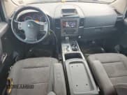 ✅ 2011 Nissan Titan SV • VIN: 1N6BA0EDXBN305672 • Лот: 85842115. Опубликован ранее на Copart с пробегом 296 012 миль. Бесплатный доступ к архиву аукционных продаж из США и подробный отчёт об истории автомобиля на DreamBid. Изображение 8.