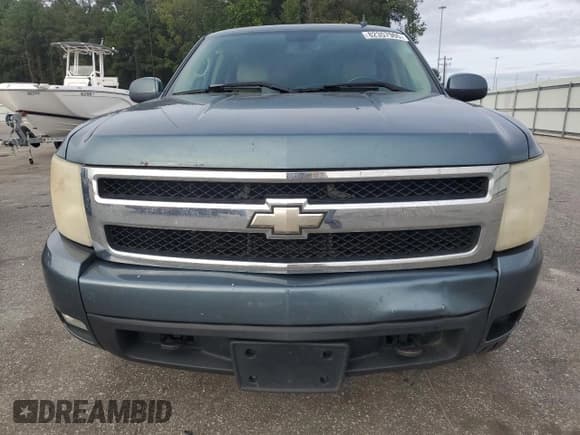 ✅ 2008 Chevrolet Silverado 1500 LTZ • VIN: 1GCEK19J48E185394 • Lot: 82357965. Listed on Copart with 273,875 mi. Free auction sales archive from the USA and detailed vehicle history report at DreamBid. Image 5.