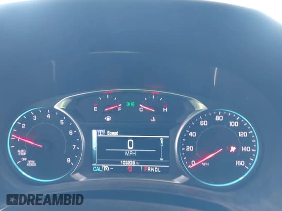 ✅ 2018 Chevrolet Equinox LT • VIN: 2GNAXSEV2J6255815 • Lot: 43528978. Wystawiony na IAAI z przebiegiem 103 238 mil. Bezpłatny archiwum sprzedaży aukcyjnych z USA i szczegółowy raport historii pojazdu na DreamBid. Zdjęcie 7.