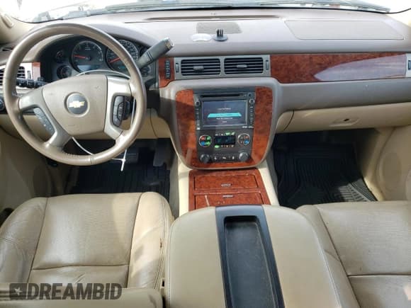 ✅ 2012 Chevrolet Tahoe LTZ • VIN: 1GNSCCE04CR213048 • Lot: 51284685. Listed on Copart with 192,733 mi. Free auction sales archive from the USA and detailed vehicle history report at DreamBid. Image 8.