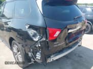 ✅ 2018 Nissan Pathfinder S • VIN: 5N1DR2MN1JC618075 • Лот: 42788803. Опубликован ранее на IAAI с пробегом 136 808 миль. Бесплатный доступ к архиву аукционных продаж из США и подробный отчёт об истории автомобиля на DreamBid. Изображение 19.