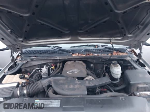 ✅ 2006 GMC Yukon SLT • VIN: 1GKEC13TX6R124892 • Lot: 43723334. Wystawiony na IAAI z przebiegiem 200 184 mil. Bezpłatny archiwum sprzedaży aukcyjnych z USA i szczegółowy raport historii pojazdu na DreamBid. Zdjęcie 10.