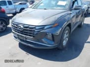 ✅ 2022 Hyundai Tucson SE • VIN: 5NMJACAEXNH146958 • Lot: 42484910. Wystawiony na IAAI z przebiegiem 48 103 mil. Bezpłatny archiwum sprzedaży aukcyjnych z USA i szczegółowy raport historii pojazdu na DreamBid. Zdjęcie 12.