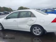 ✅ 2007 Honda Accord LX SE • VIN: JHMCM56317C020264 • Лот: 43556238. Опубликован ранее на IAAI с пробегом 205 171 миль. Бесплатный доступ к архиву аукционных продаж из США и подробный отчёт об истории автомобиля на DreamBid. Изображение 14.