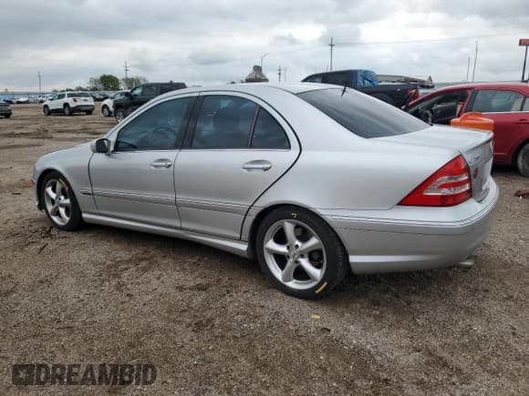 ✅ 2005 Mercedes-Benz C 230 Kompressor • VIN: WDBRF40J95F599392 • Lot: 71173385. Listed on Copart with 66,922 mi. Free auction sales archive from the USA and detailed vehicle history report at DreamBid. Image 2.