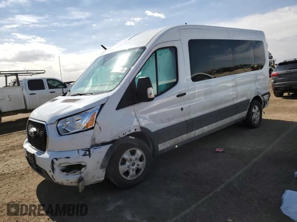 ✅ 2021 Ford Transit XL • VIN: 1FBAX2CG0MKA32417 • Lot: 46230105. Wystawiony na Copart z przebiegiem 62 649 mil. Bezpłatny archiwum sprzedaży aukcyjnych z USA i szczegółowy raport historii pojazdu na DreamBid. Zdjęcie 1.